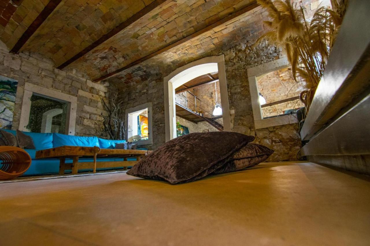 Potoka Palace - 4 Bedroom - And Private Setting - And Sauna Villa Jelsa (Hvar)